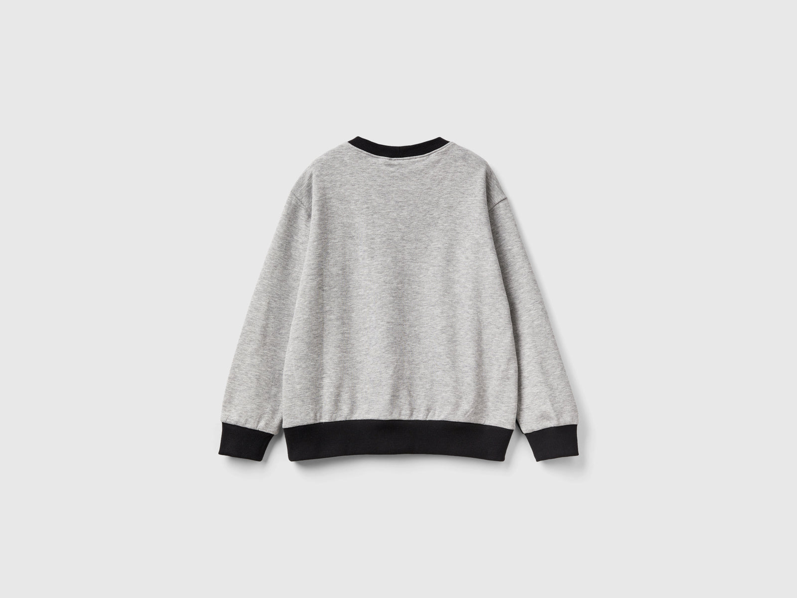 Felpa color block con stampa da bambino nero 2 | Benetton Outlet