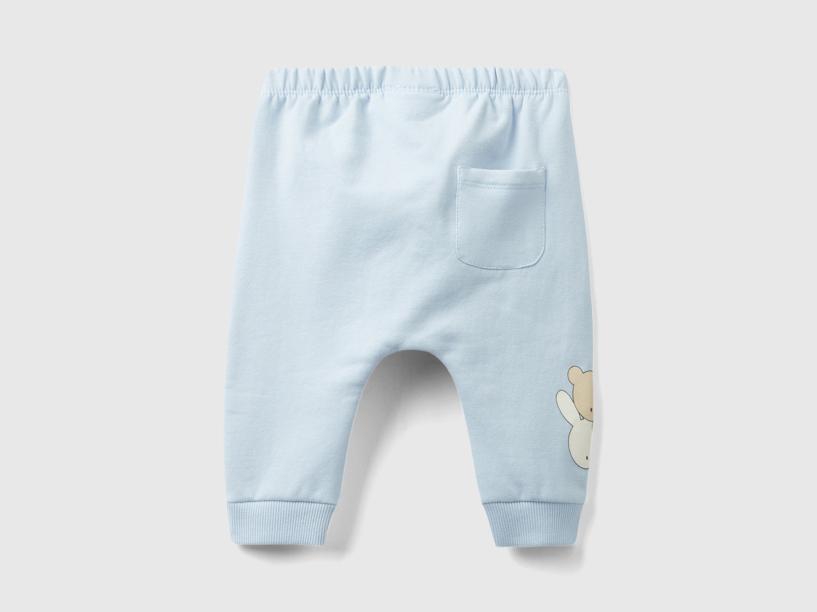 Pantalón sudadera cálido con bolsillo da neonato celeste 2 | Benetton Outlet