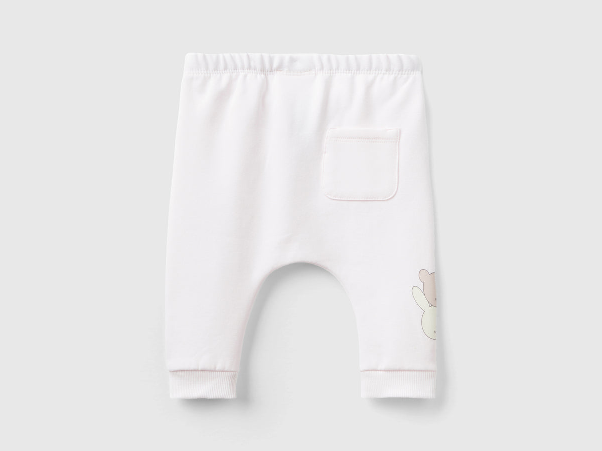 Pantaloni in calda felpa con taschino