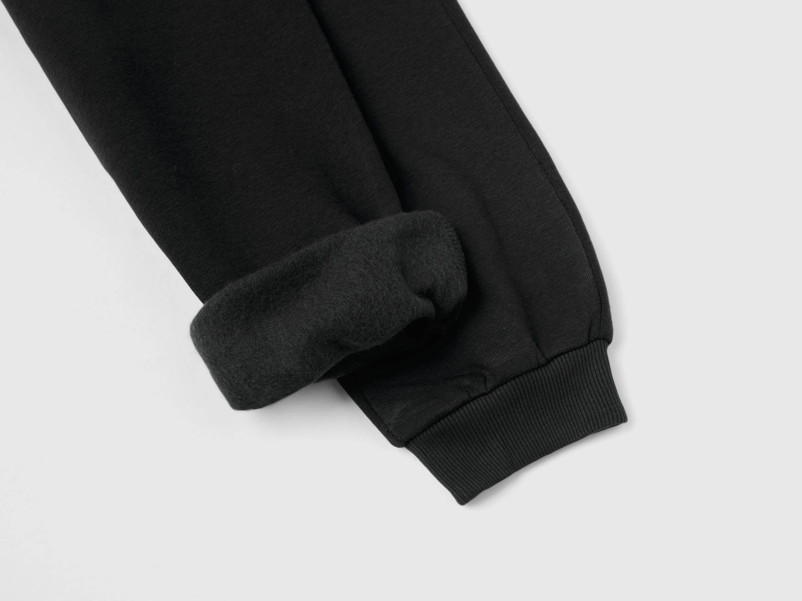 Pantalones deportivos de polar con cordón da bambina nero 2 | Benetton Outlet