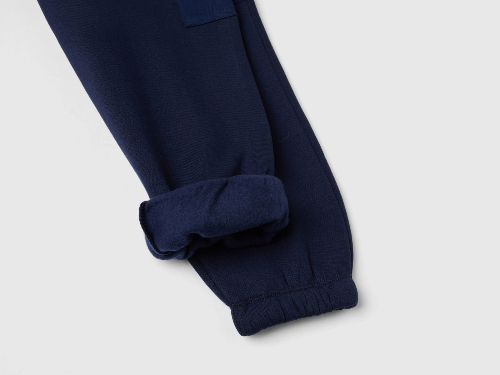 Joggers cargo in calda felpa da bambino blu scuro 3 | Benetton Outlet
