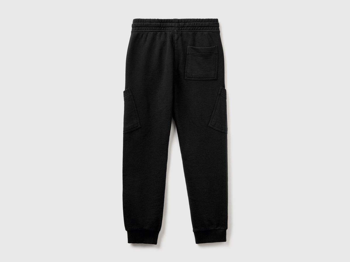Pantaloni cargo in felpa