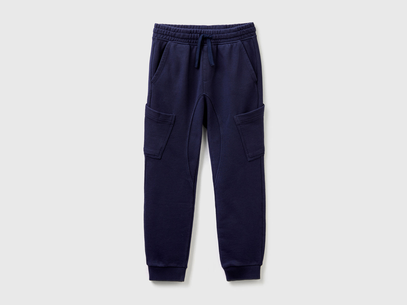 Pantaloni cargo in felpa da bambino blu scuro | Benetton Outlet