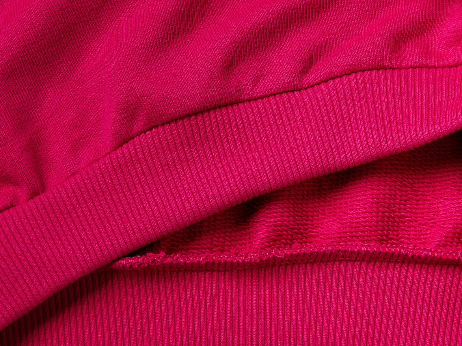 Felpa con colletto e ricamo "BE" da bimba ciclamino 2 | Benetton Outlet