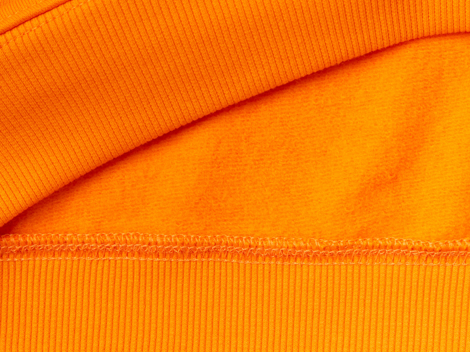 Calda felpa regular fit con stampa da bambino arancione 2 | Benetton Outlet