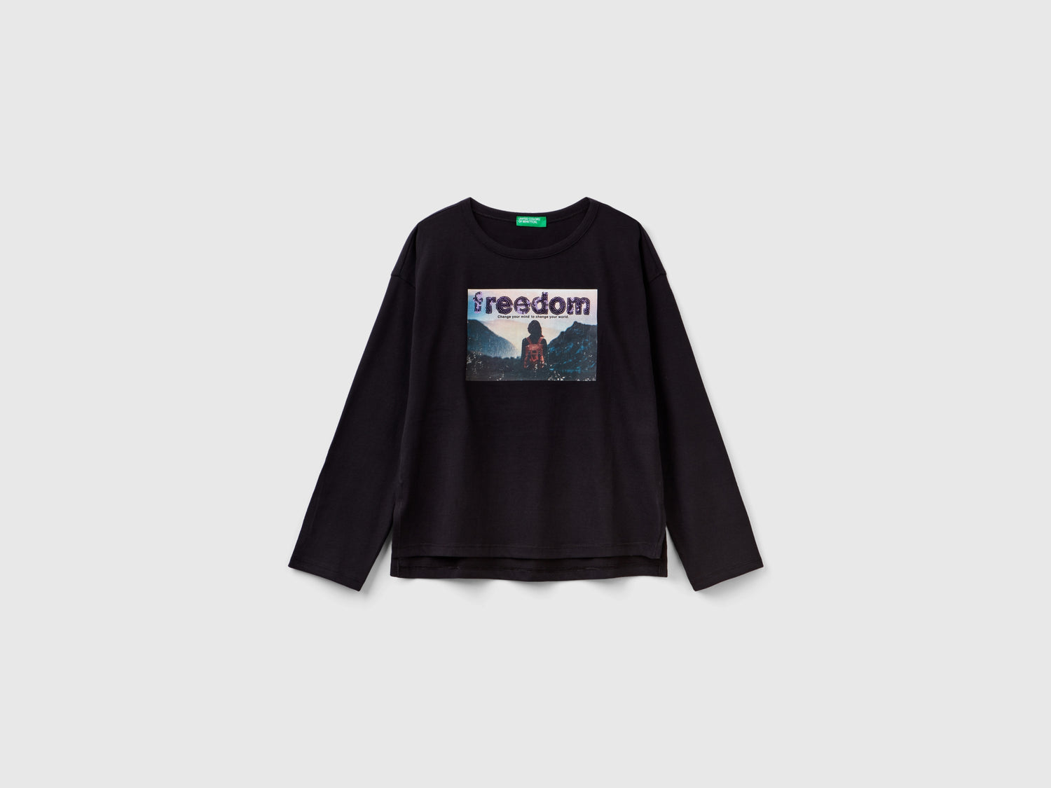 T-shirt con stampa fotografica da bambina nero | Benetton Outlet
