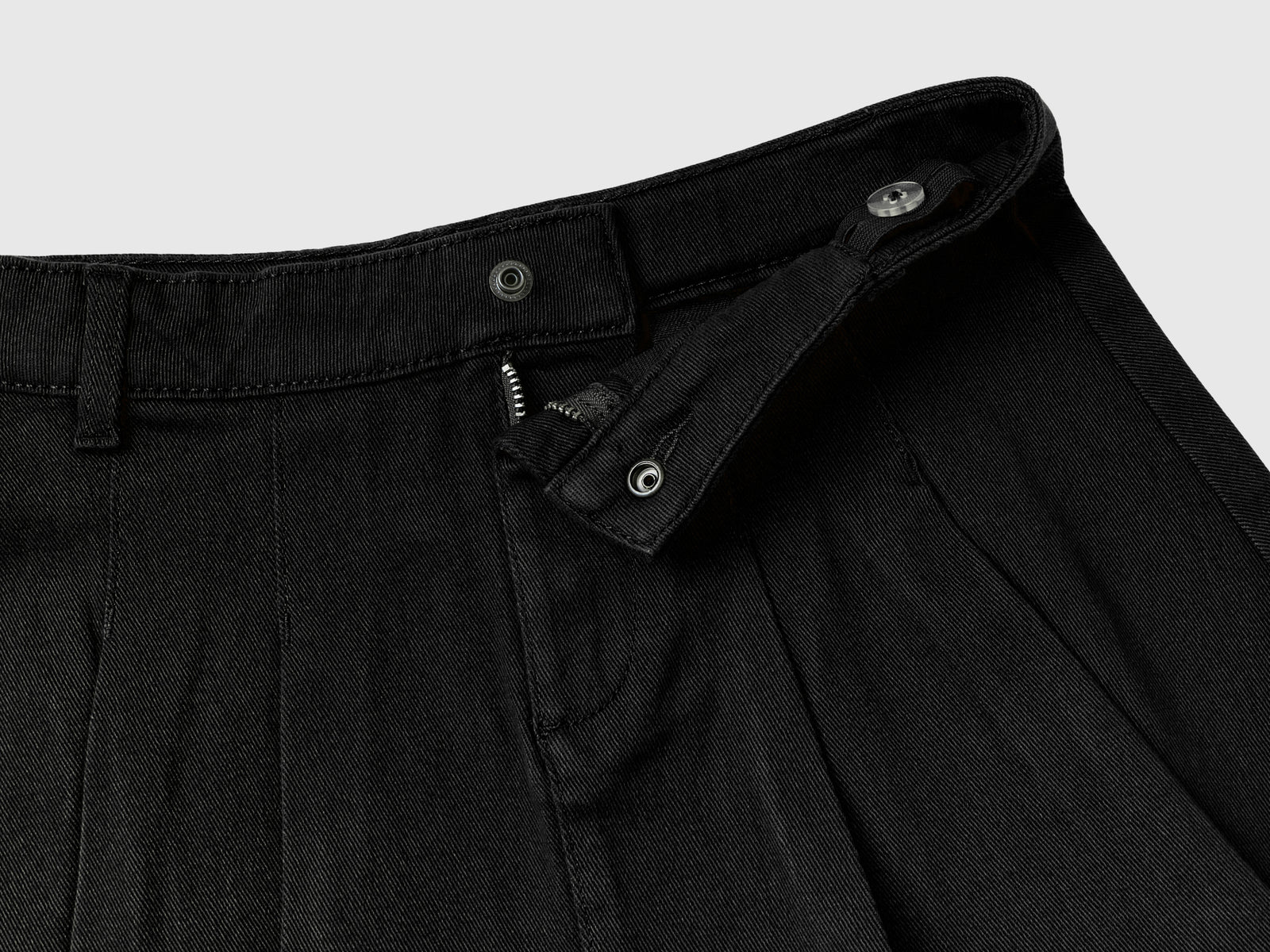Pleated miniskirt da bambina nero 2 | Benetton Outlet