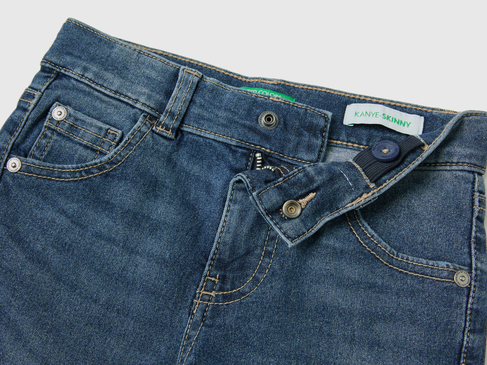 Jeans skinny fit effetto vintage da bimbo blu scuro 3 | Benetton Outlet