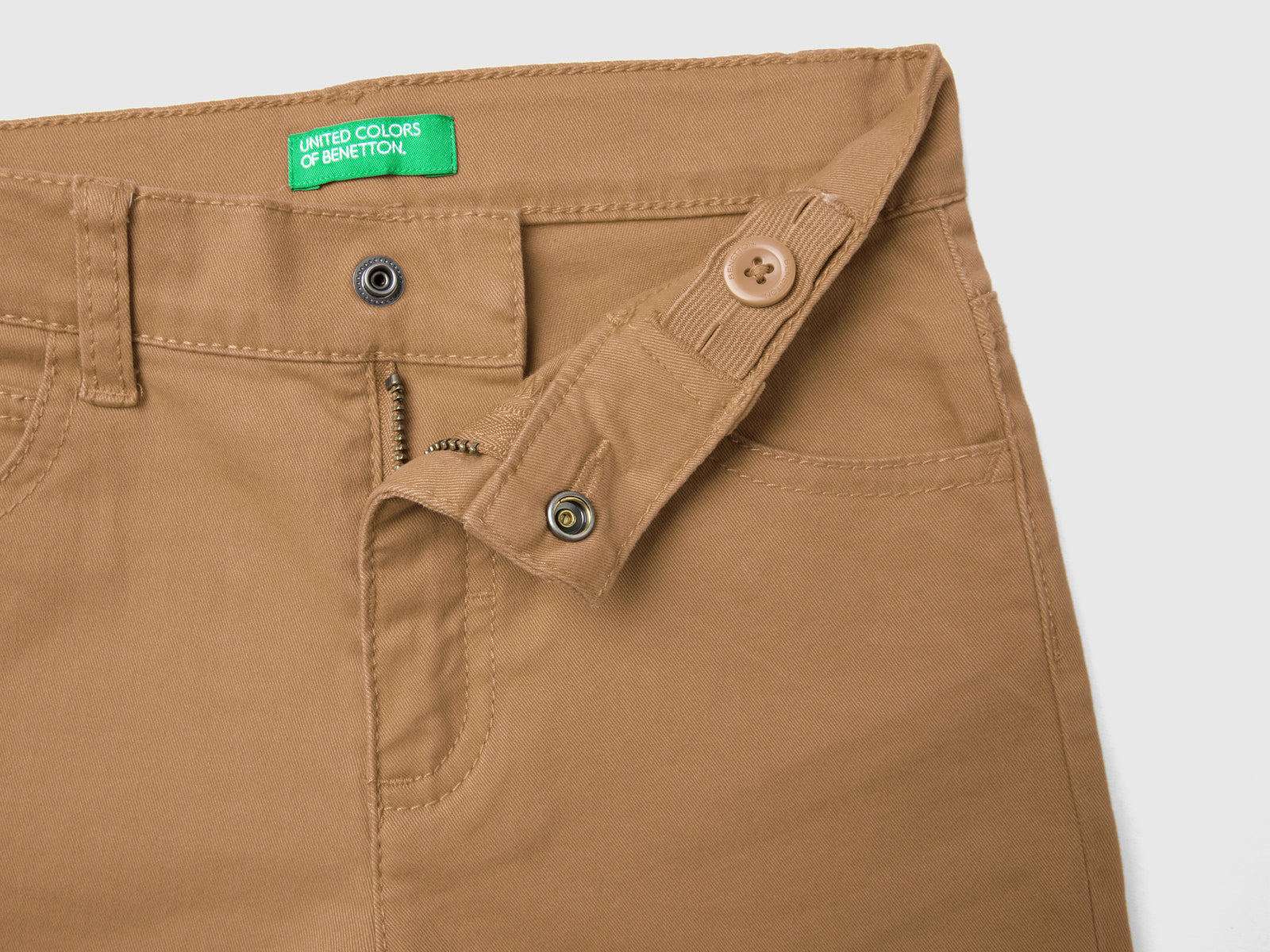 Pantaloni stretch cinque tasche da bimbo beige 3 | Benetton Outlet