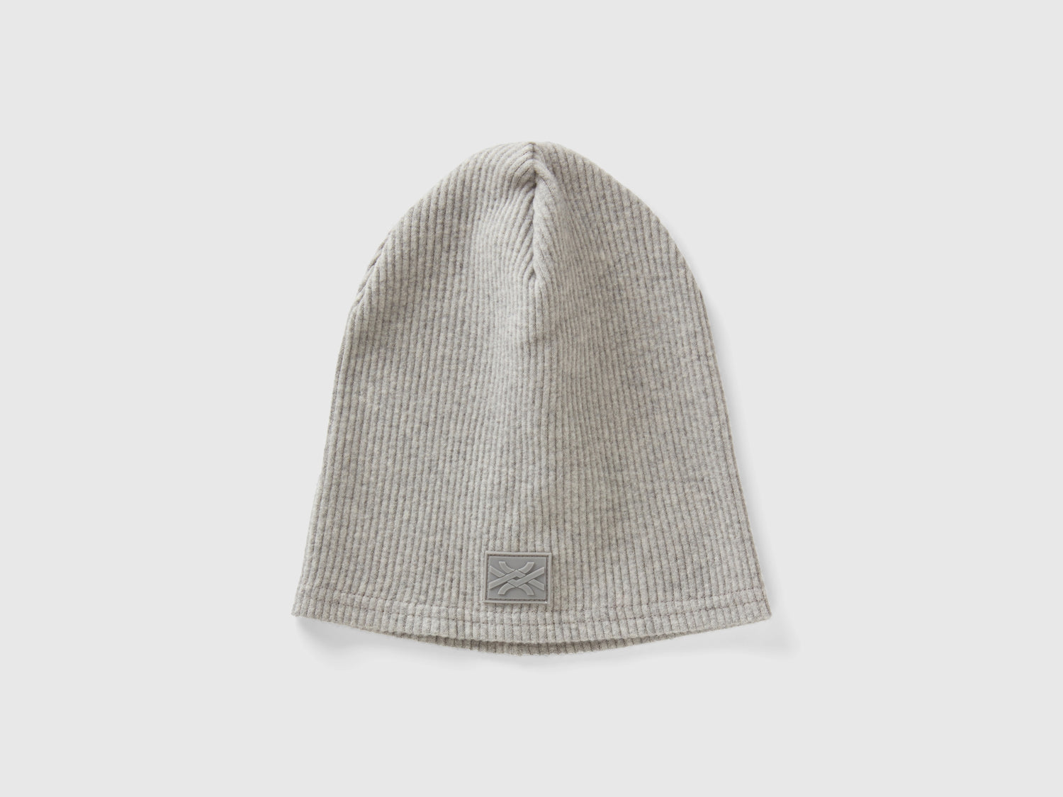 Cuffietta con patch logo da bambino grigio scuro | Benetton Outlet