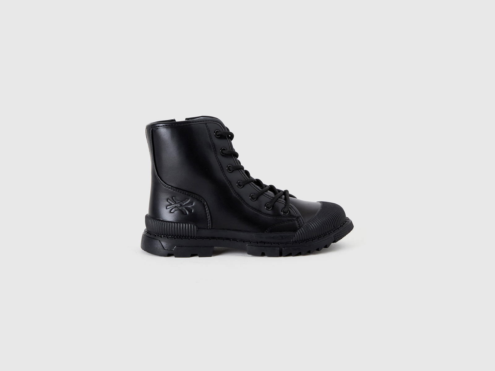 Anfibi stringati da bambina nero | Benetton Outlet