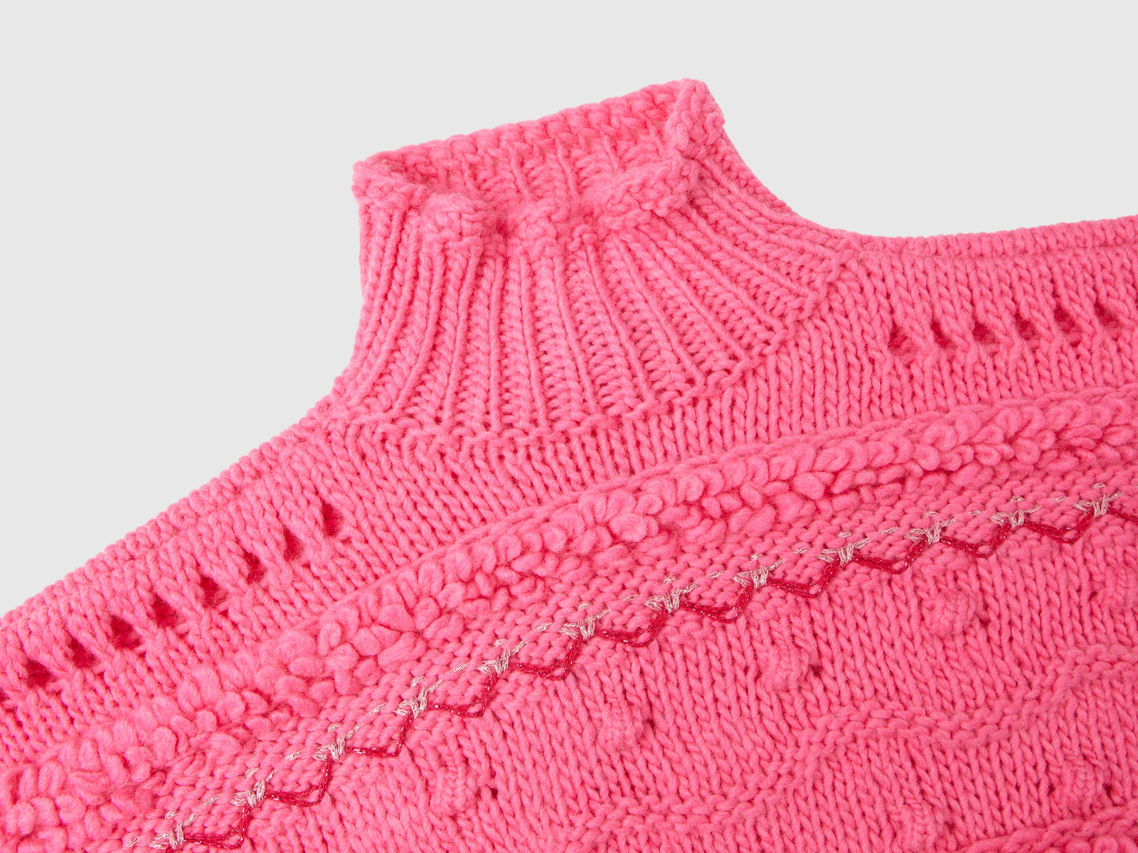 Mantella lavorata con lurex da bambina fucsia 3 | Benetton Outlet