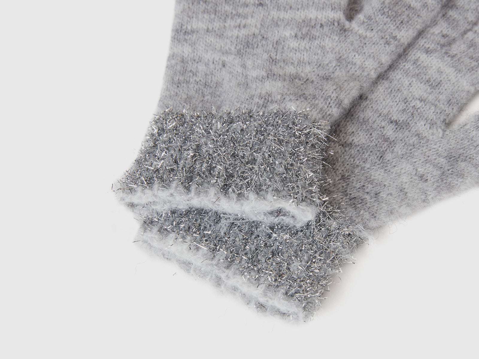 Gloves with lurex da bambina grigio chiaro 3 | Benetton Outlet