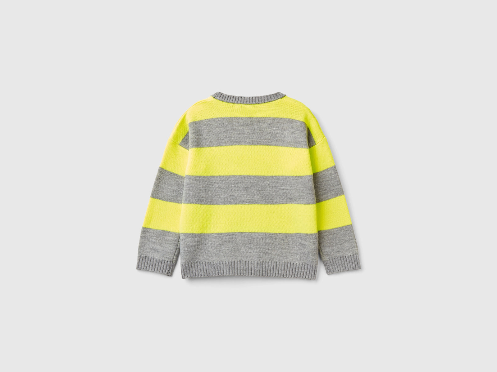 Maglia a righe con grafica skateboard da bimbo grigio chiaro 2 | Benetton Outlet