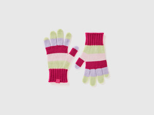 Striped knitted gloves