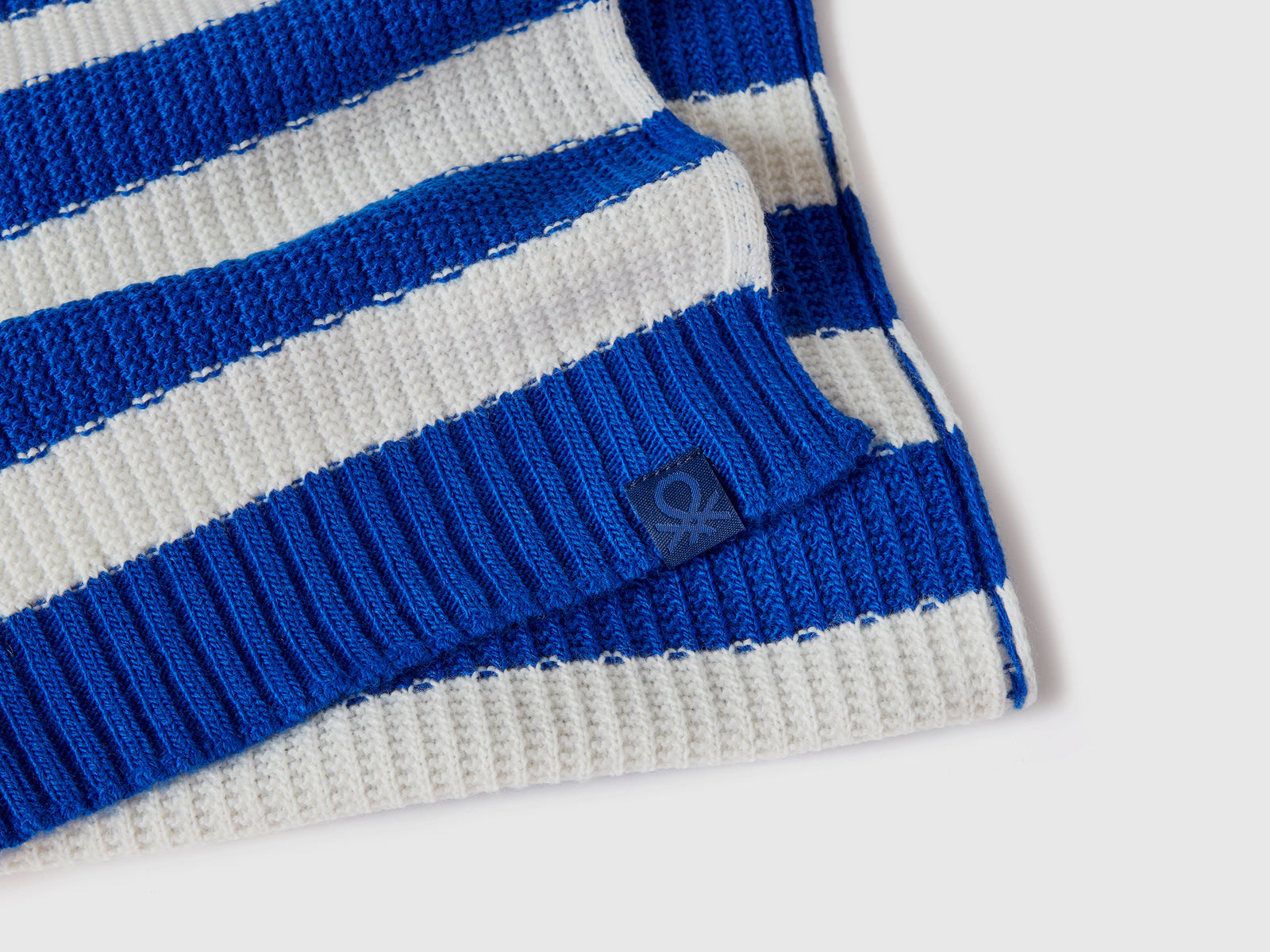 Sciarpa in maglia a righe da bambino bluette 3 | Benetton Outlet