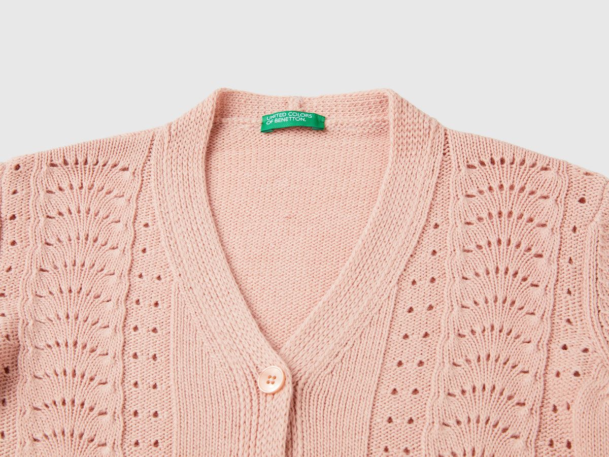 Cardigan con trafori
