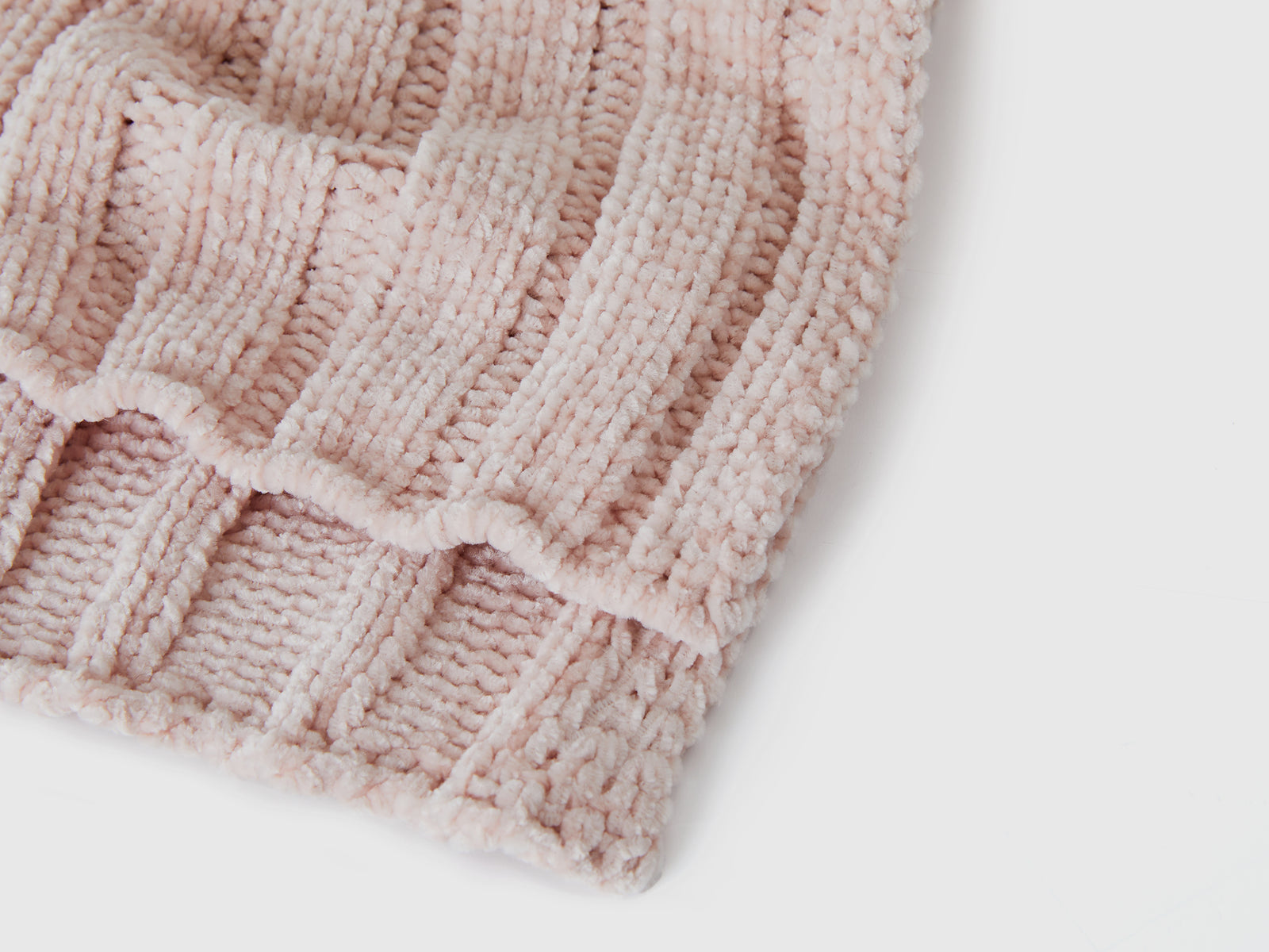 Sciarpa in ciniglia da bimbo rosa tenue 3 | Benetton Outlet