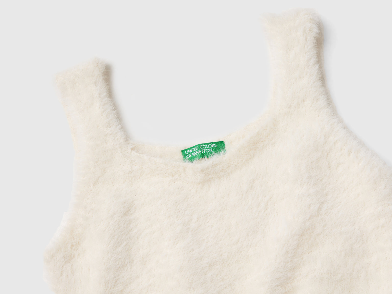 Top in filato peloso da bambina bianco panna 3 | Benetton Outlet