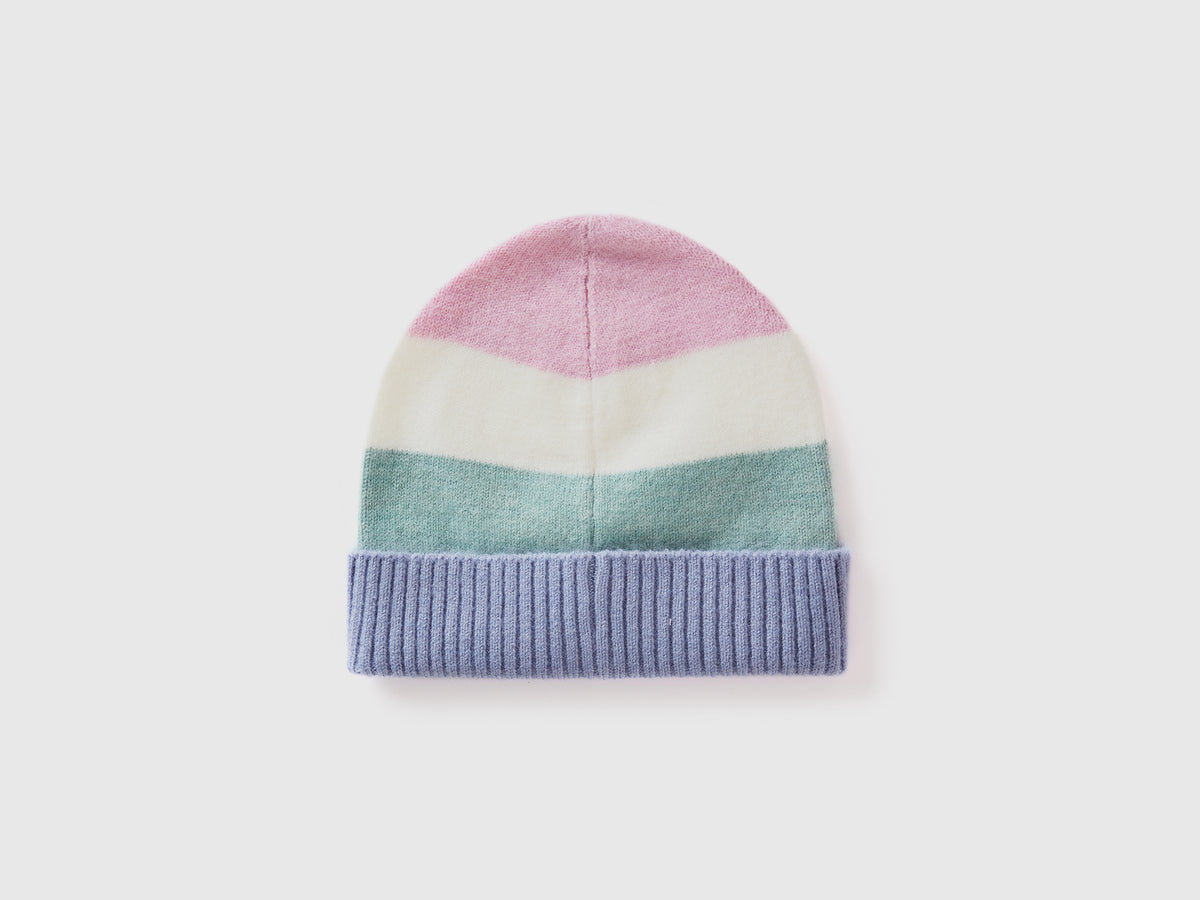 Cappello a righe