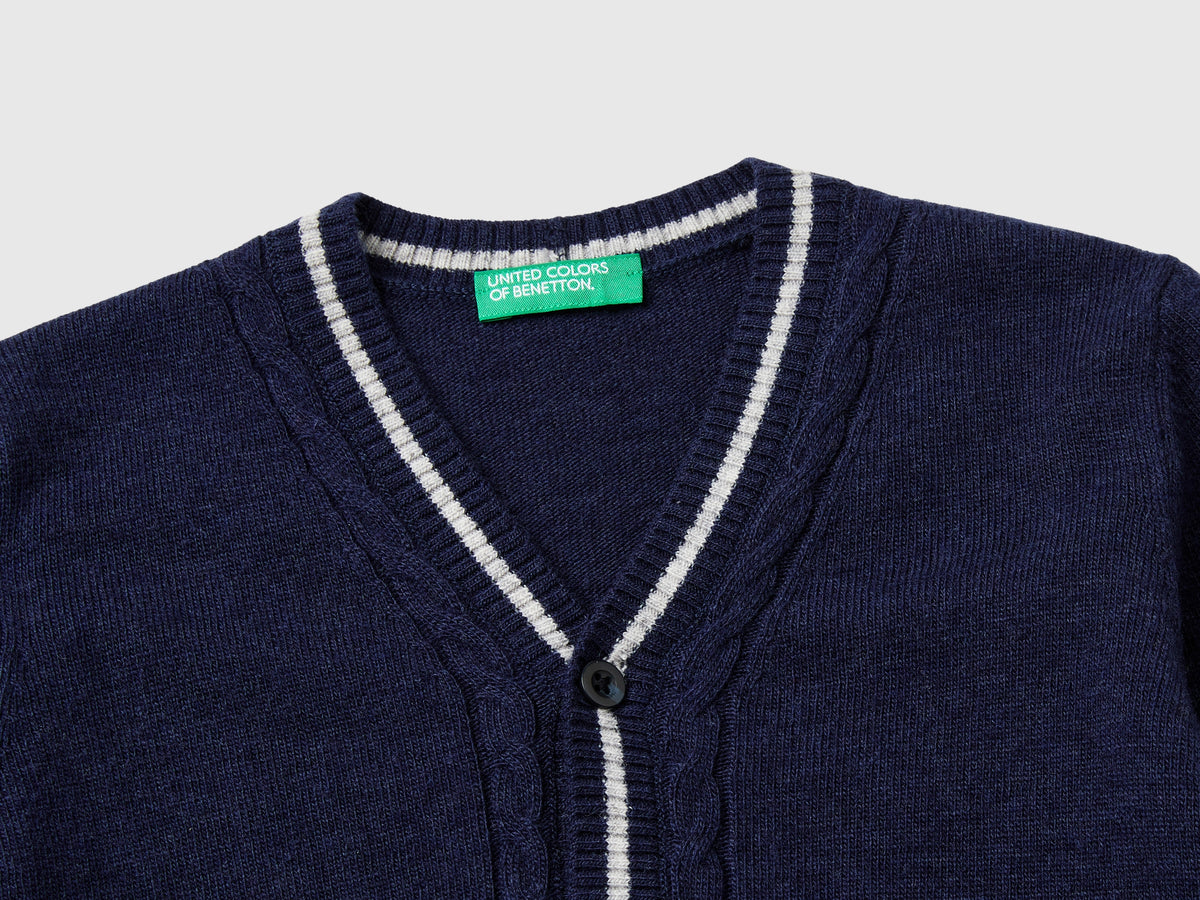 Cardigan con scollo a V
