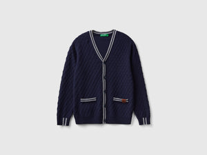 V-neck cardigan