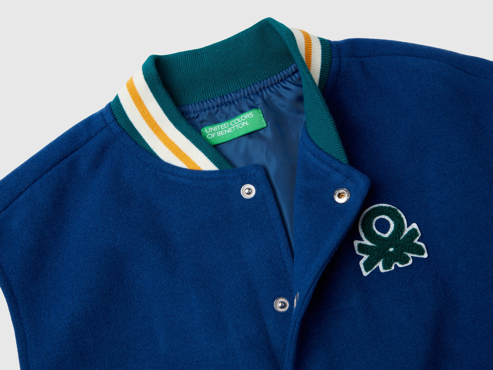 Bomber in misto lana con ricamo sul retro da bambino blu 3 | Benetton Outlet