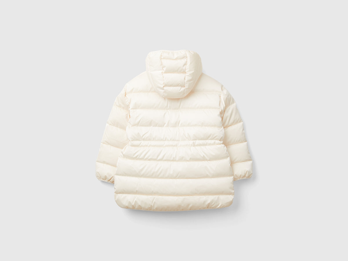 Chaqueta de nailon brillante con cordón