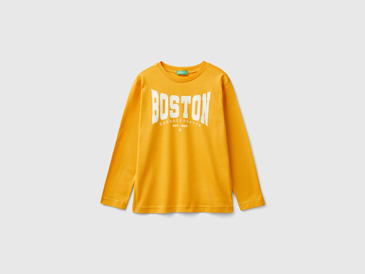 T-shirt manica lunga stile college
