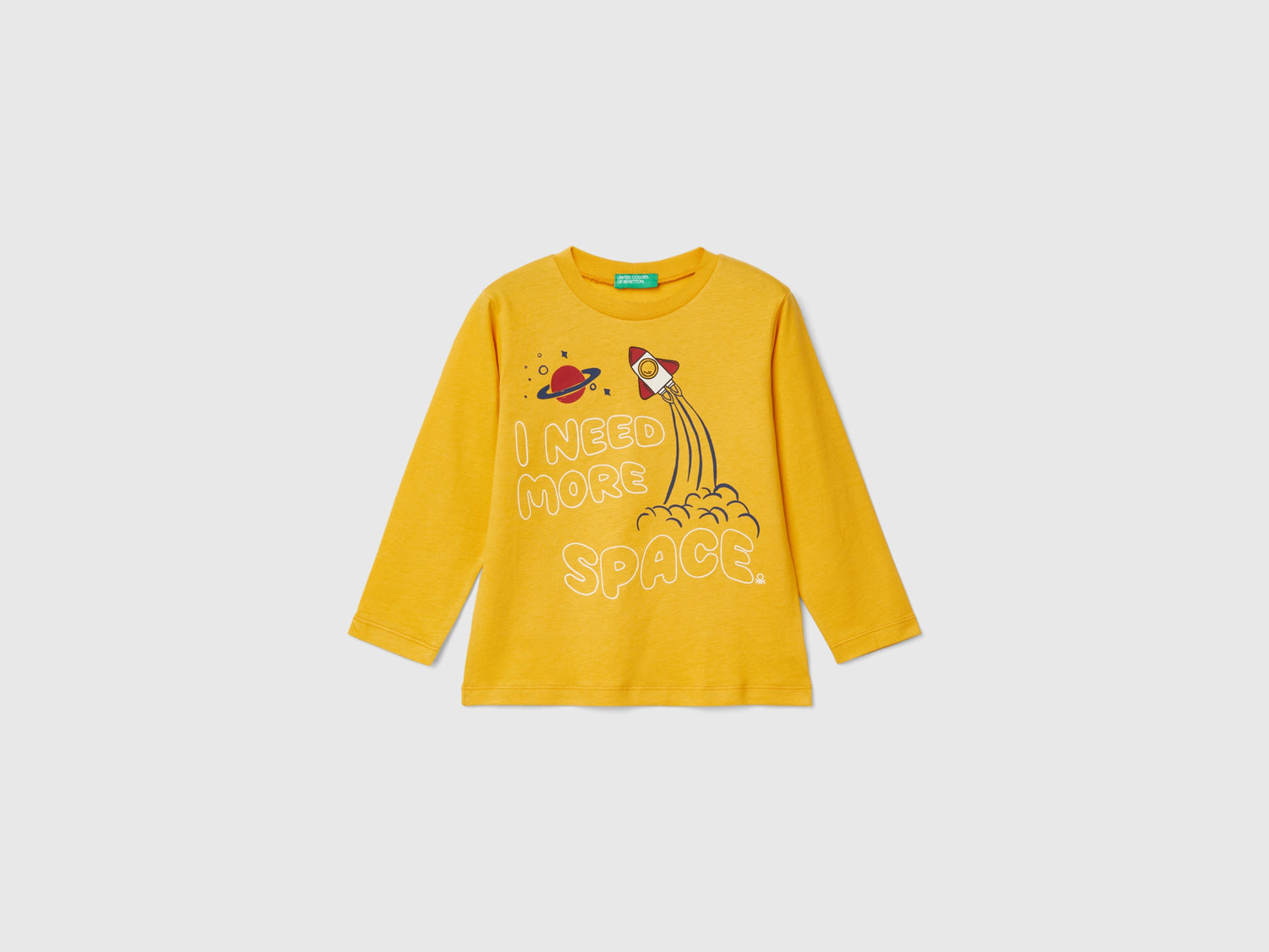 Maglietta regular fit con stampa da bimbo senape | Benetton Outlet