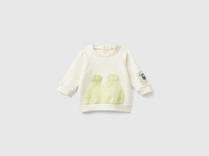 Sudadera con bolsillo y aplicación