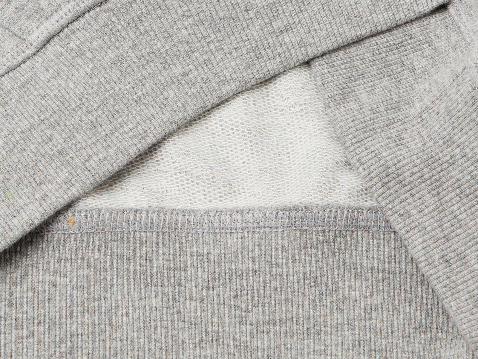 Felpa con ricamo in misto cotone da bambino grigio chiaro 3 | Benetton Outlet