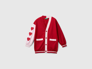 Cardigan in felpa con patch cuori
