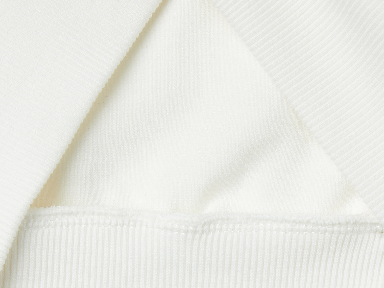 Felpa con stampa e cappuccio da bambina bianco panna 3 | Benetton Outlet