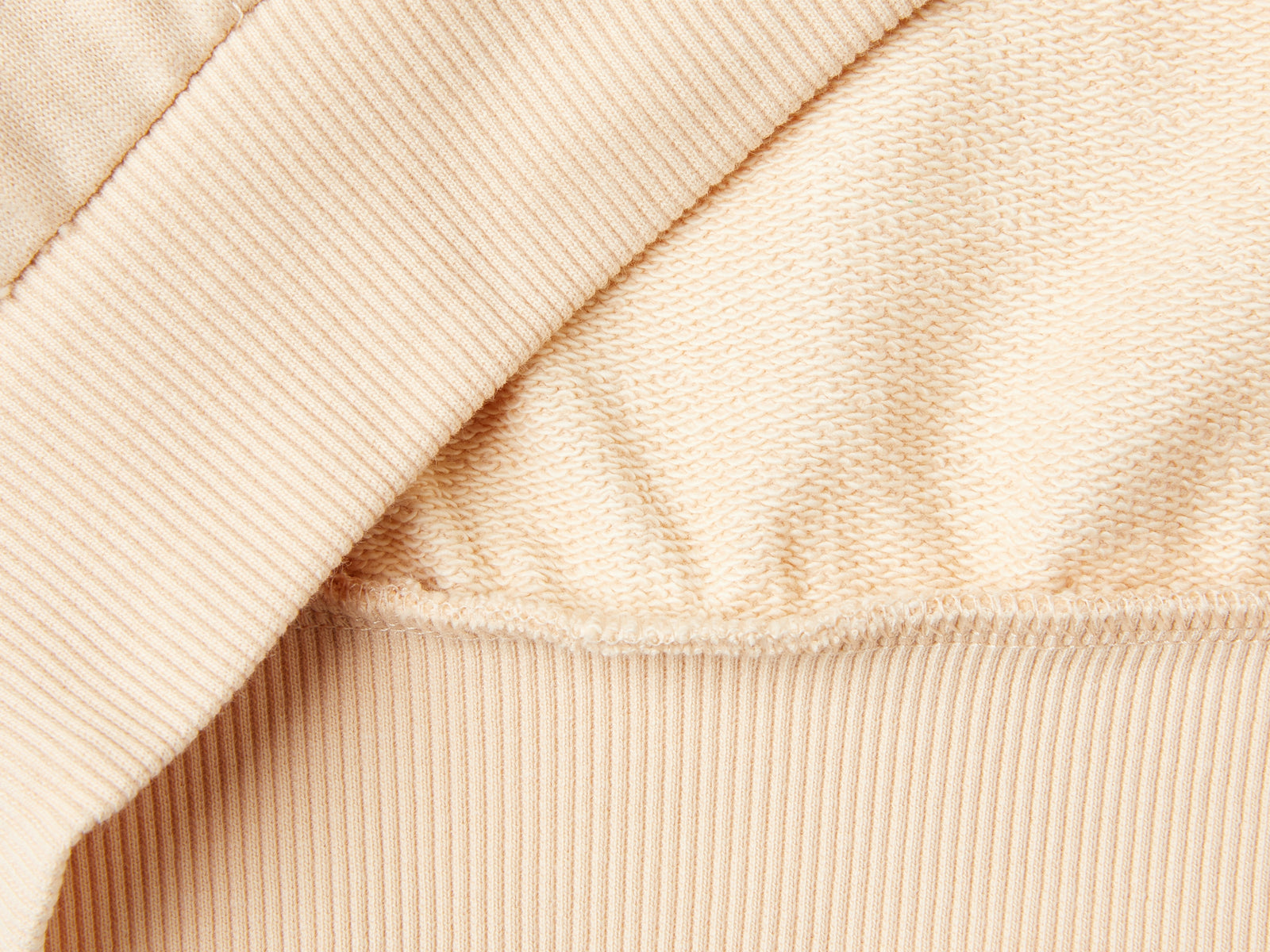 Felpa con stampa davanti e dietro da bambina rosa tenue 3 | Benetton Outlet