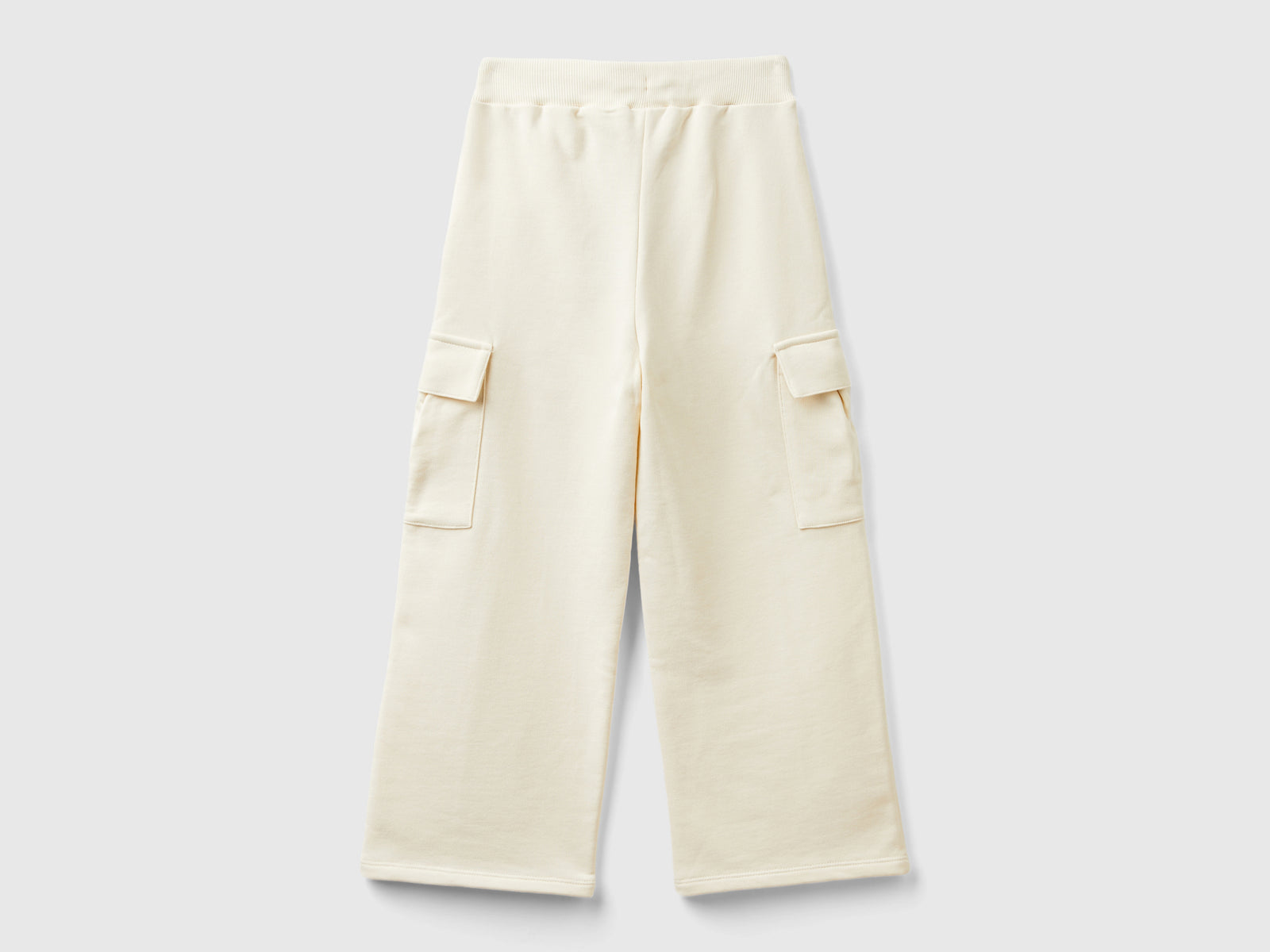 Pantaloni cargo wide fit da bambina bianco panna 2 | Benetton Outlet