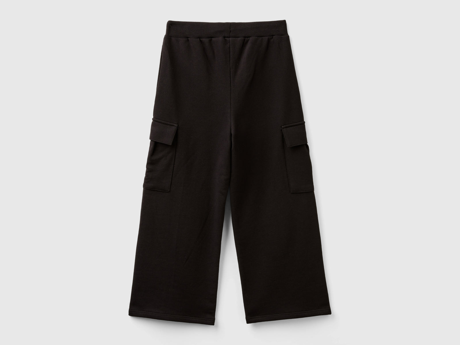 Wide-fit cargo pants da bambina nero 2 | Benetton Outlet
