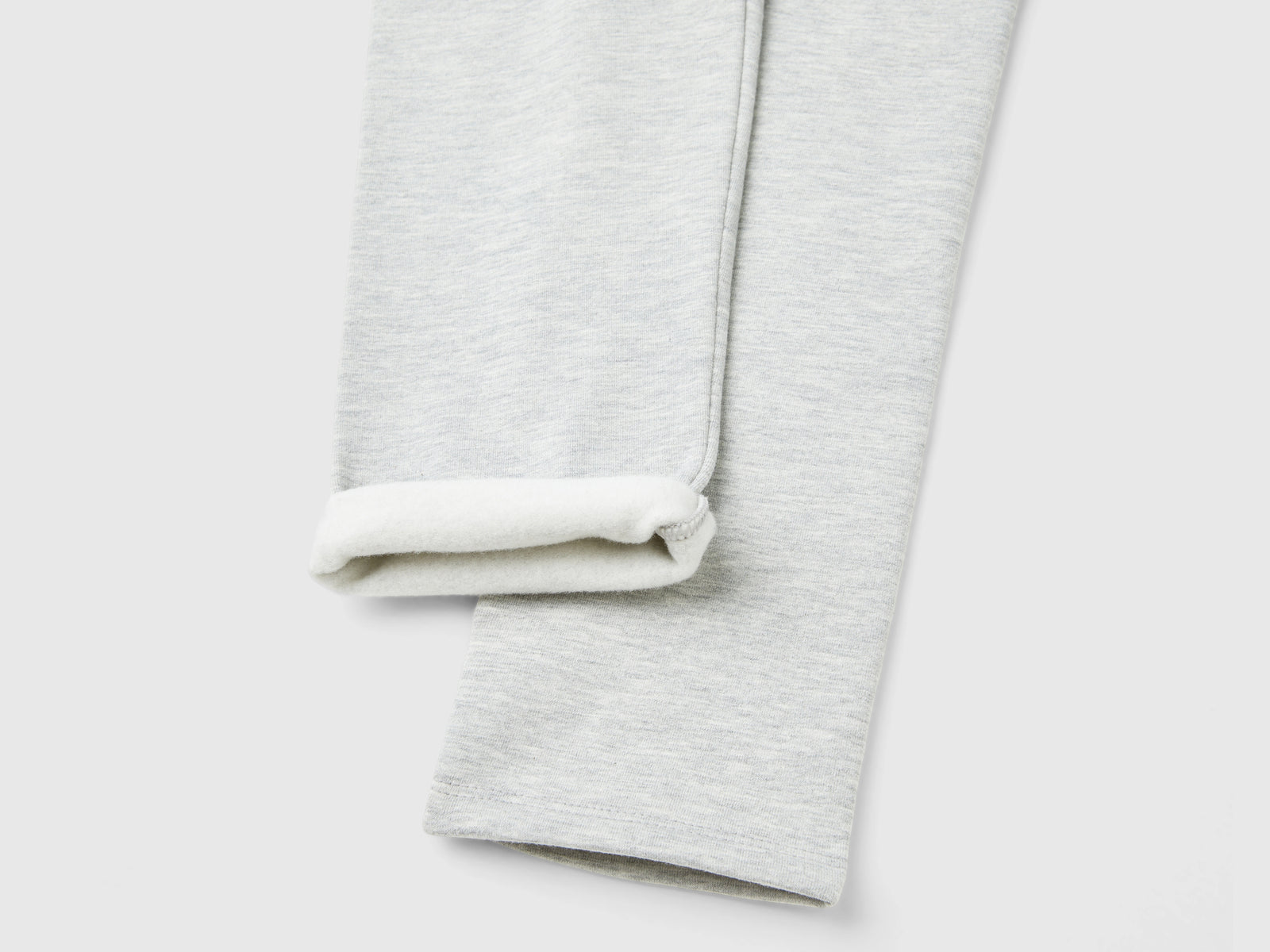Leggings in felpa calda da bimba grigio chiaro 3 | Benetton Outlet