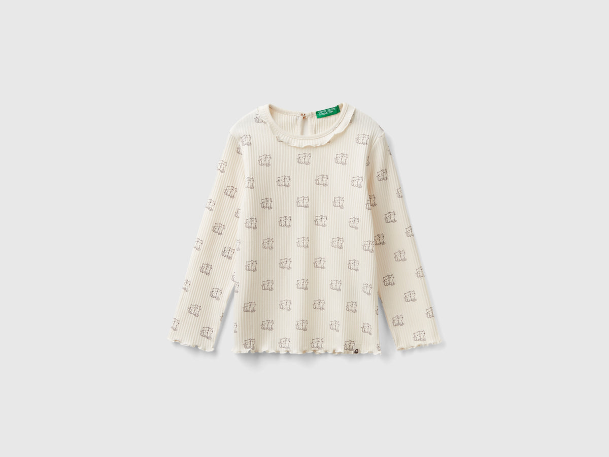 T-shirt con colletto rouches