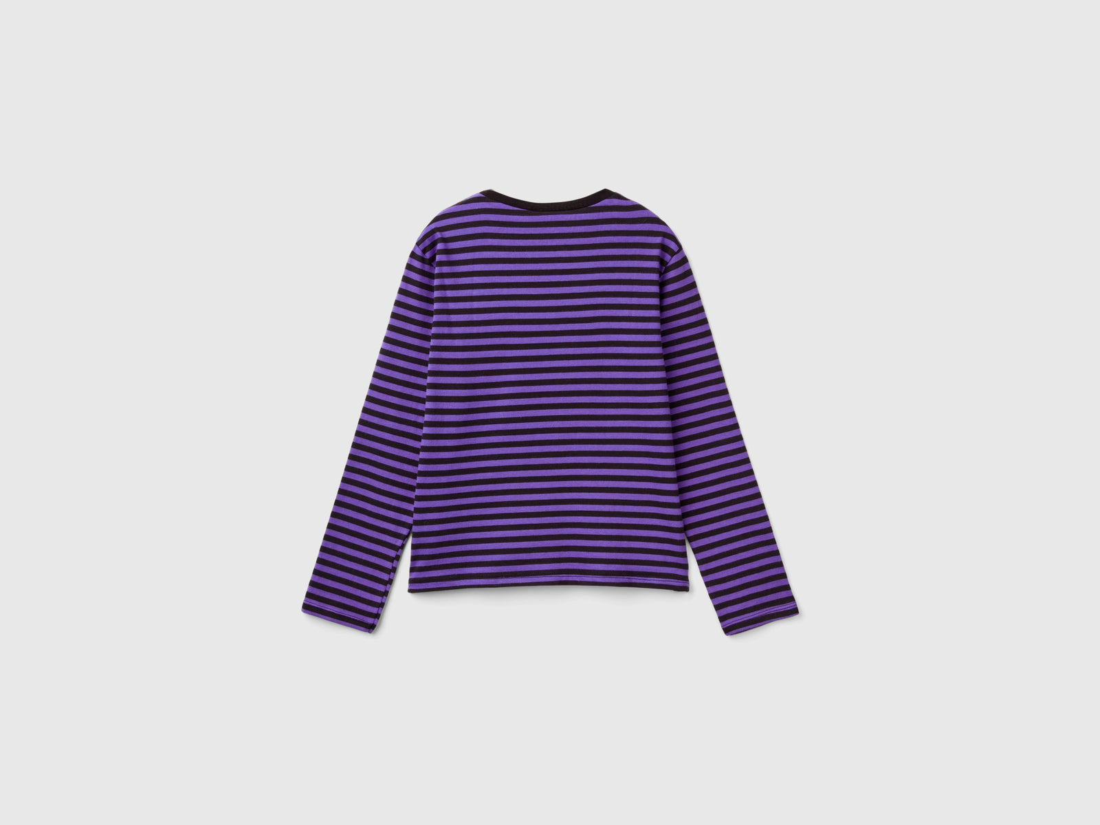 T-shirt Mercoledì Addams a righe viola e da bambina multi-color 2 | Benetton Outlet