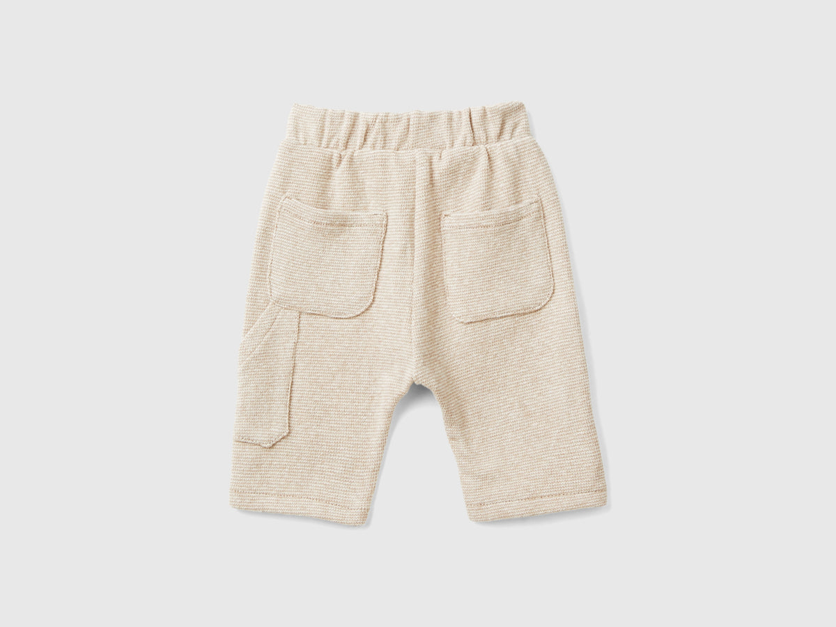 Pantaloni in misto cotone riciclato