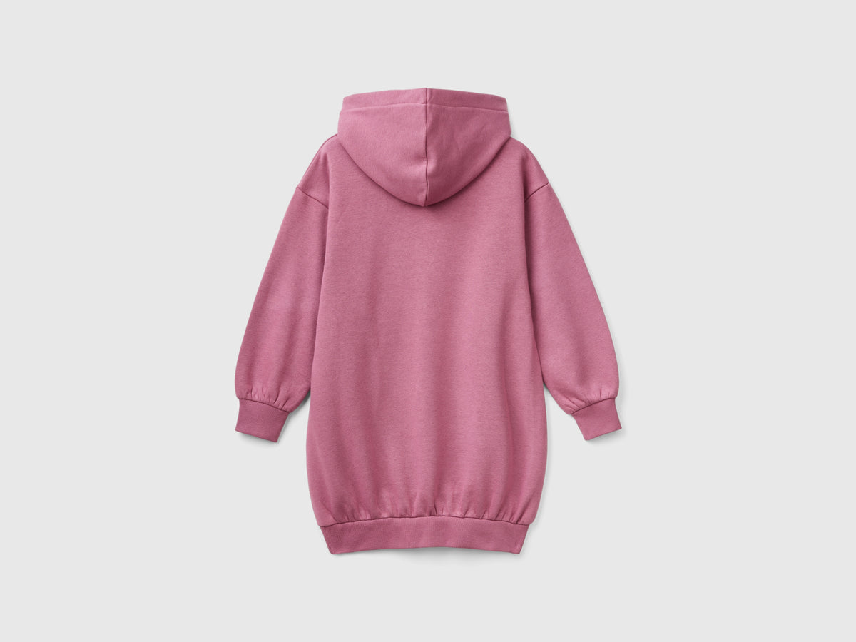 Vestito in felpa con cappuccio