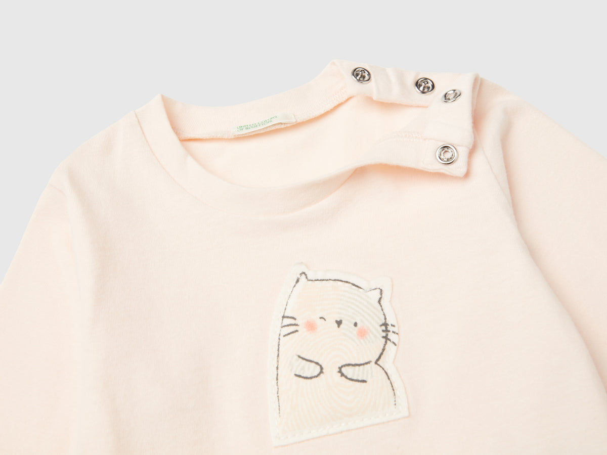 T-shirt con patch animaletto