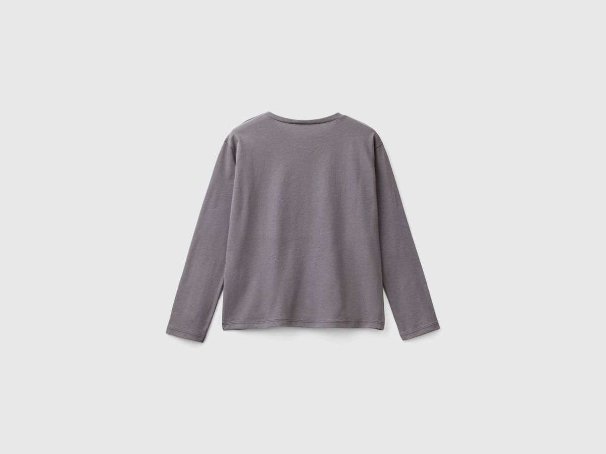 T-shirt con stampa glitter