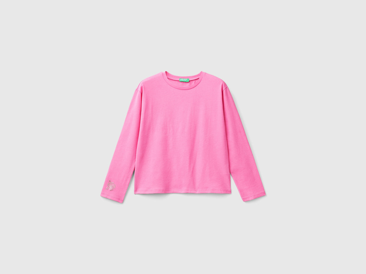 T-shirt con stampa glitter
