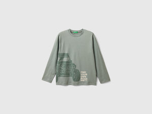 T-shirt in caldo cotone con stampa davanti e dietro
