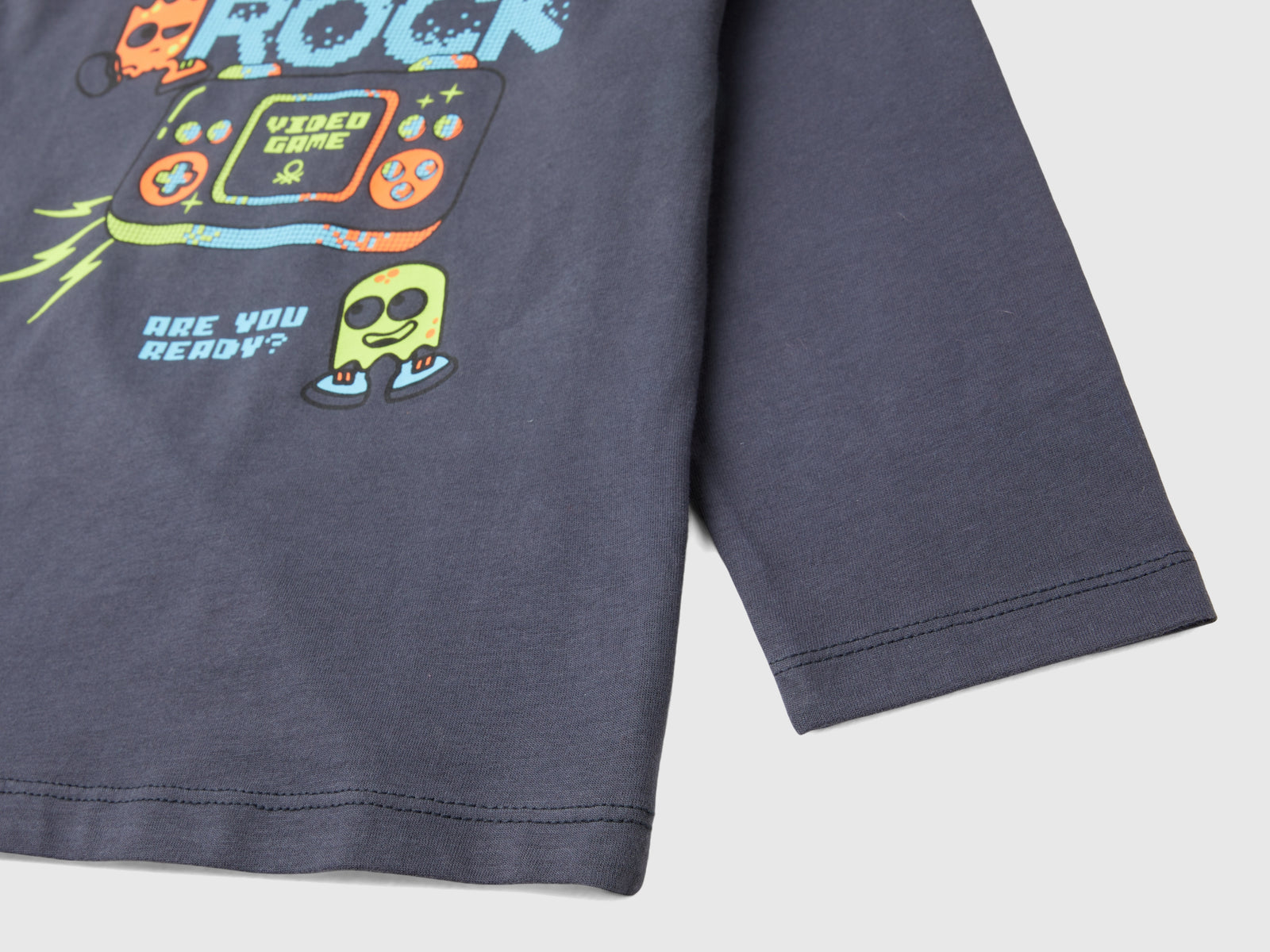 T-shirt with print in warm organic cotton da bimbo nero 3 | Benetton Outlet
