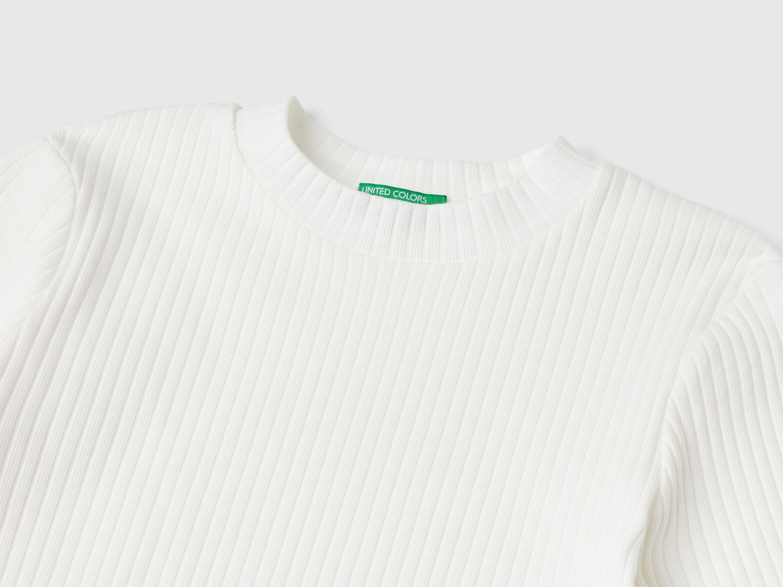 T-shirt lupetto a manica corta da bambina bianco panna 3 | Benetton Outlet