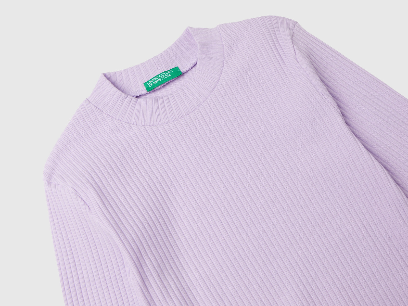 Maglietta slim fit in cotone stretch da bambina lilla 3 | Benetton Outlet