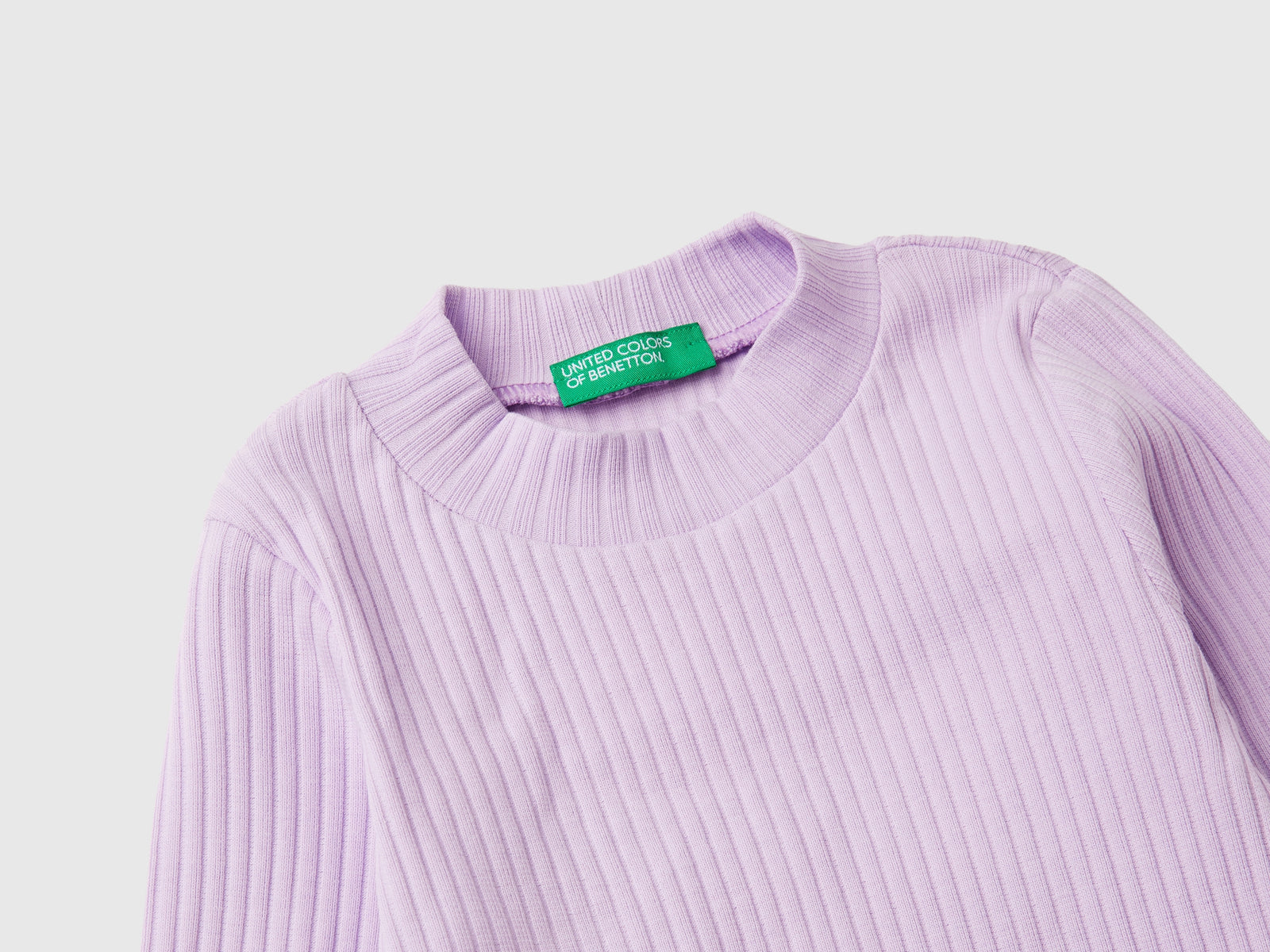 Maglietta slim fit in cotone stretch da bimba lilla 3 | Benetton Outlet